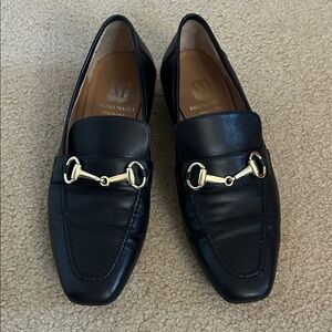 Bruno Magli Black Leather Loafers with Gold Chain Accent Sz (39) 8.5